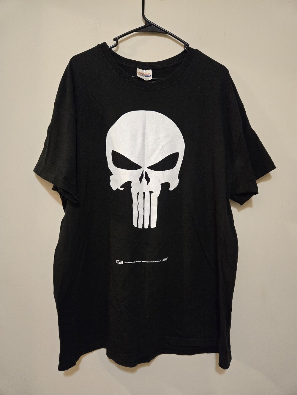 Vintage Punisher Marvel T Shirt 2004 Black and White Graphic Mens Size XL